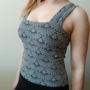 Gray black‎ scalloped corset style crop top
